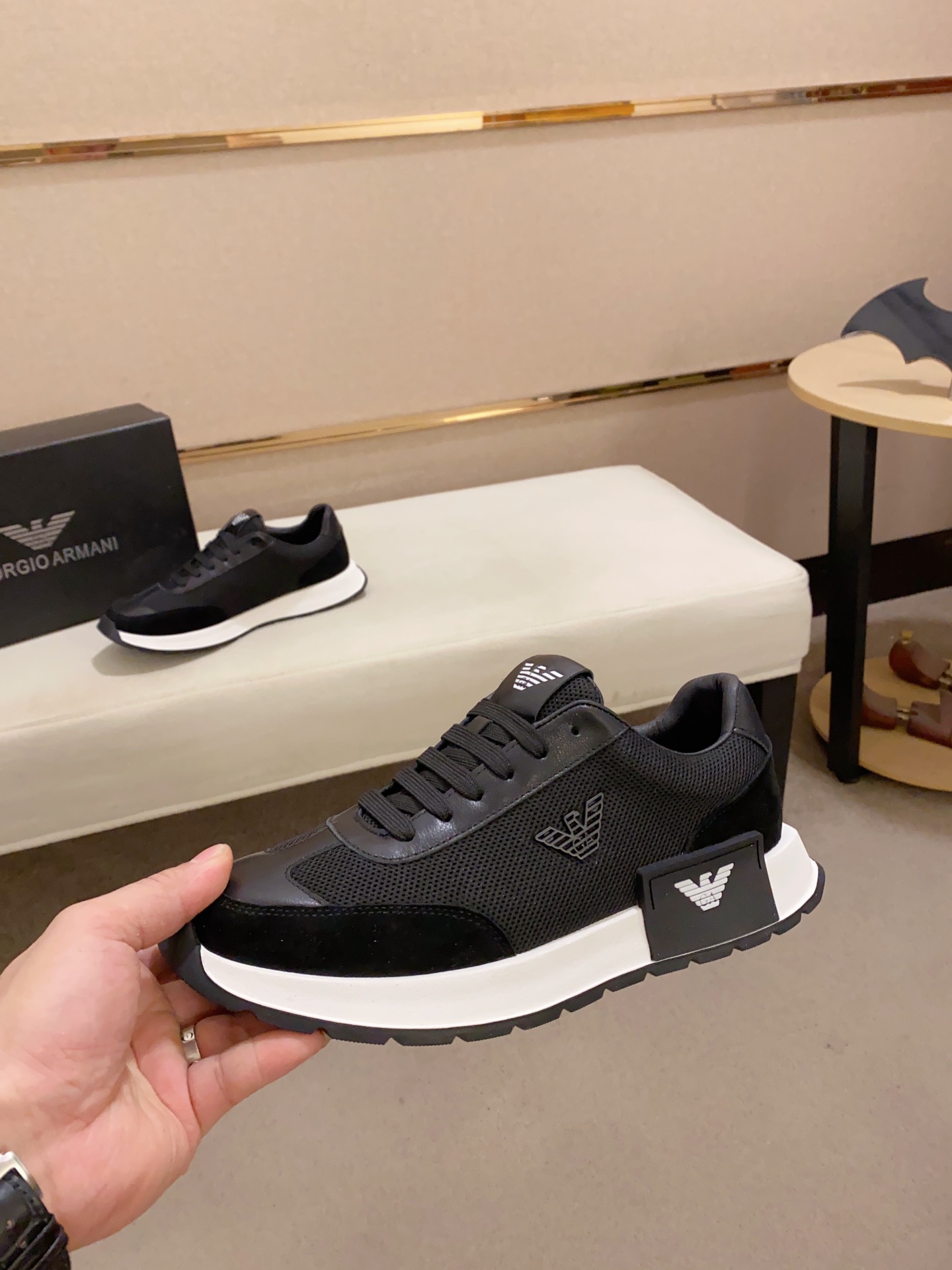Factory Precio: 240Armani (Armani) sitio web oficial sincronizado con los últimos modelos de la part