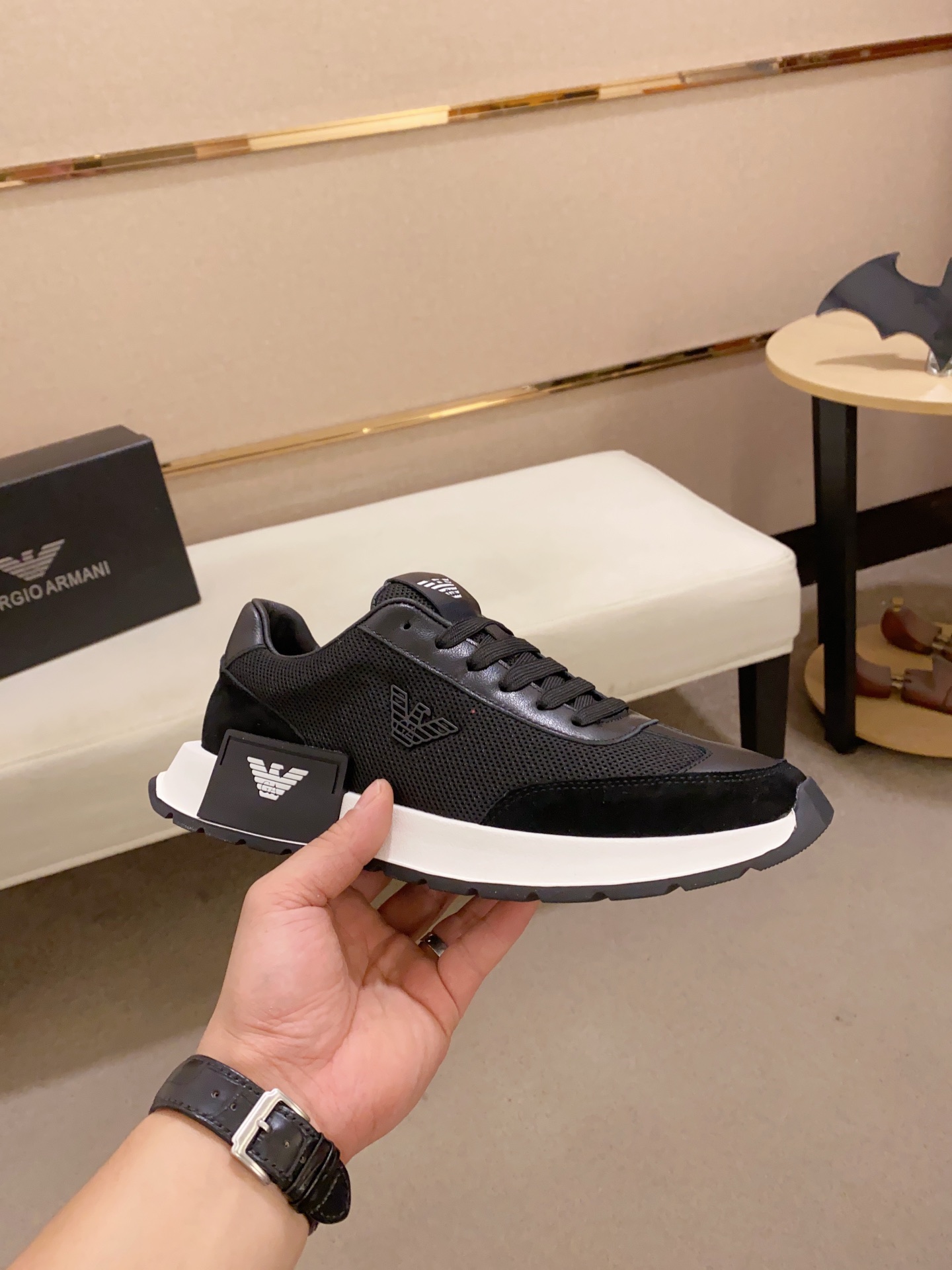 Factory Precio: 240Armani (Armani) sitio web oficial sincronizado con los últimos modelos de la part