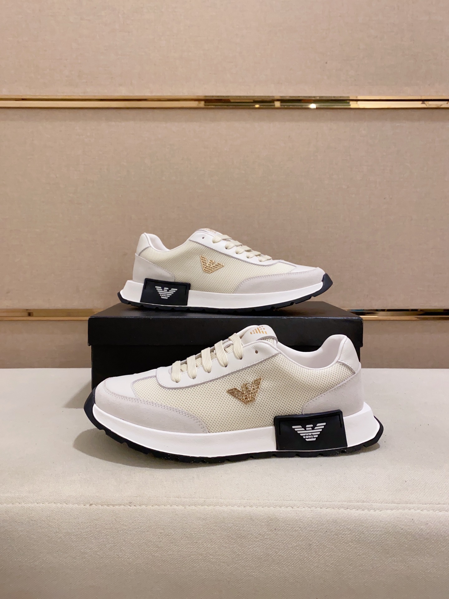 Factory Precio: 240Armani (Armani) sitio web oficial sincronizado con los últimos modelos de la part