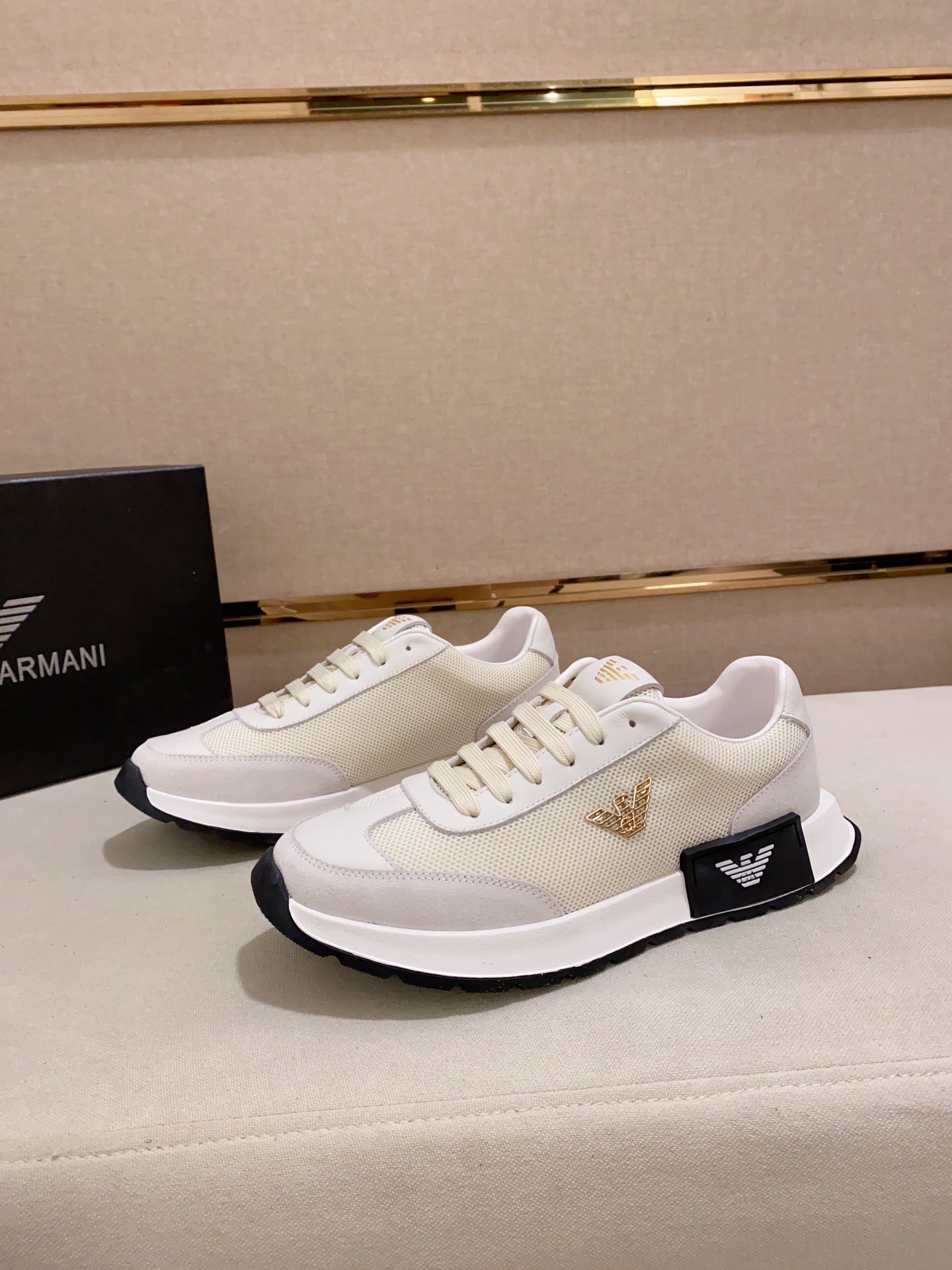 Factory Precio: 240Armani (Armani) sitio web oficial sincronizado con los últimos modelos de la part