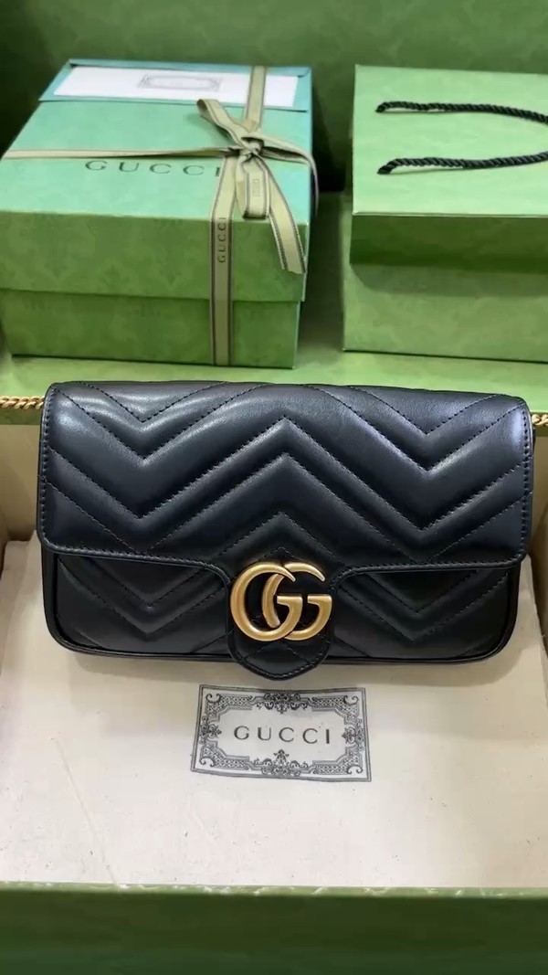 Gucci Marmont Wallet Card pack Black Chains