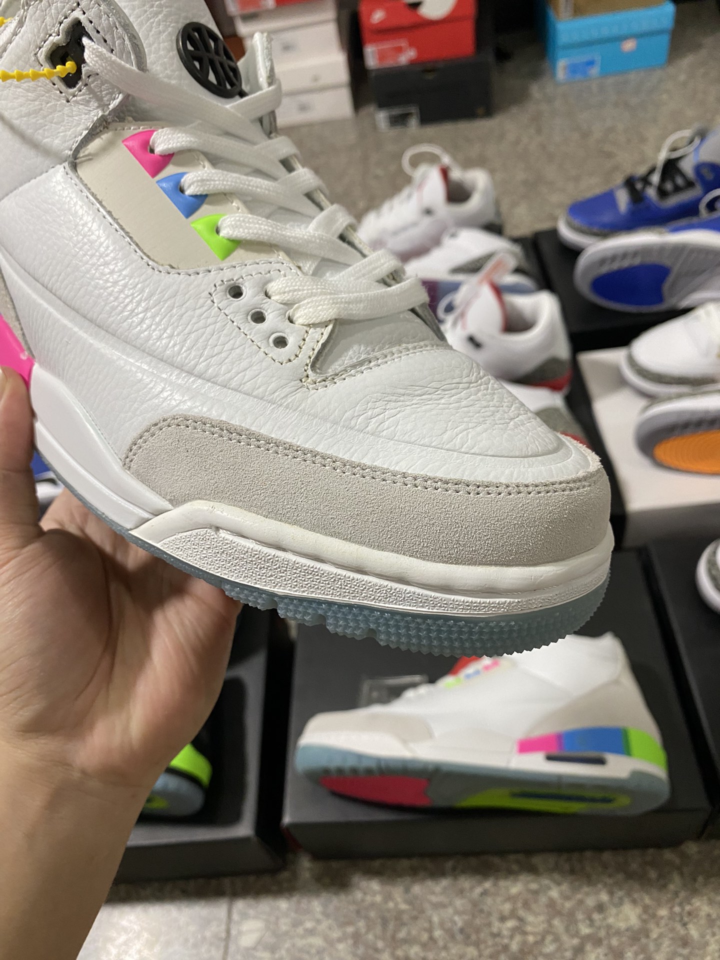 aj3白七彩尺码40-45特价头层皮