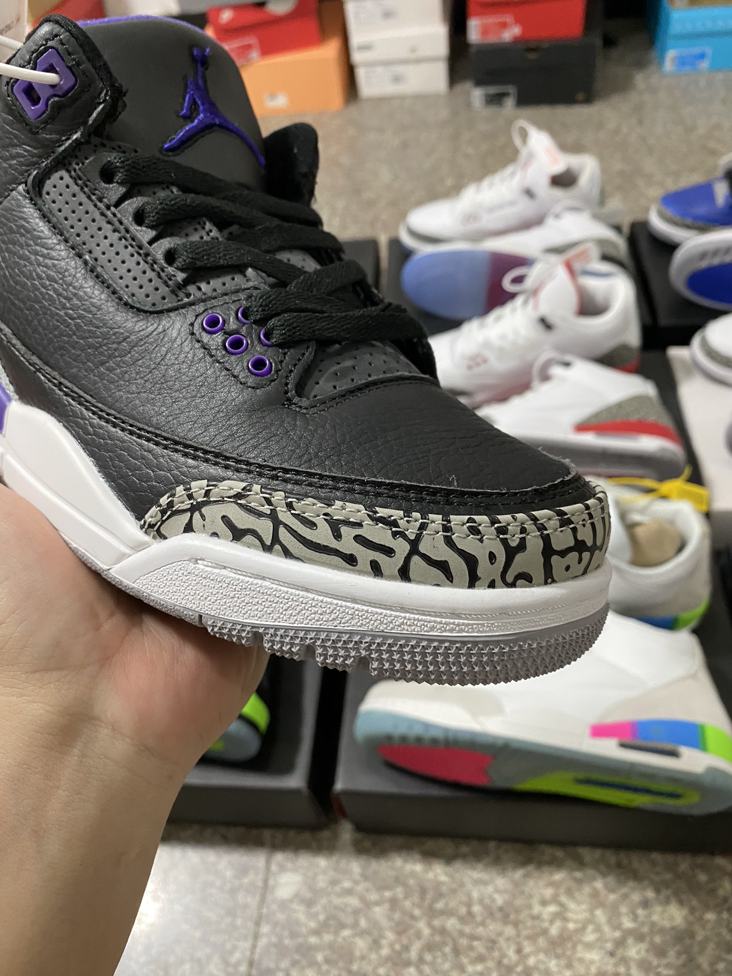 aj3黑紫尺码40-47.5特价头层