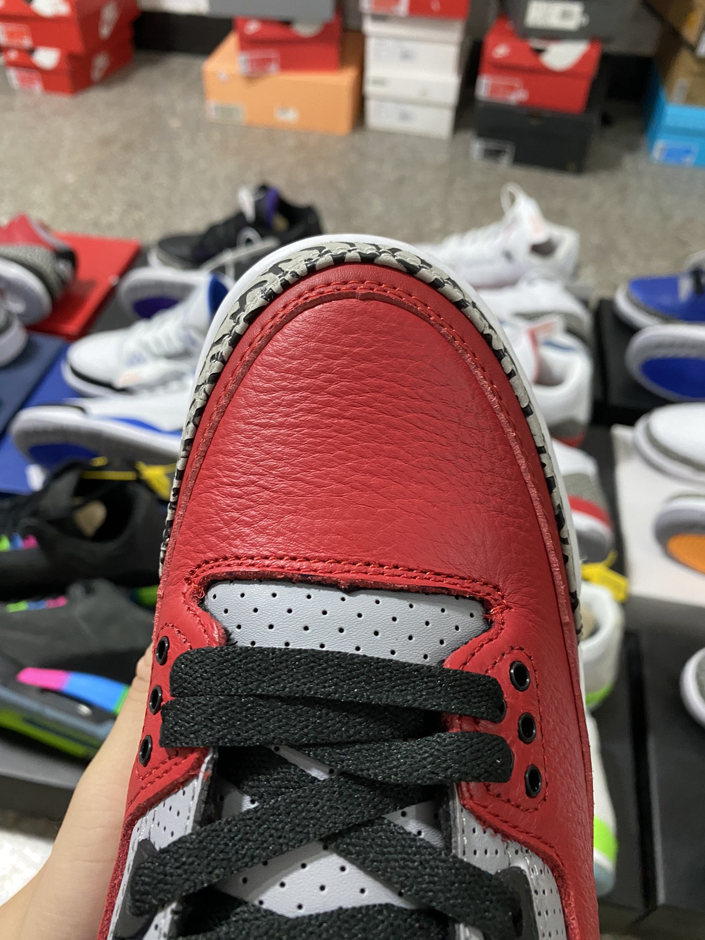 aj3红水泥尺码40-47.5特价头