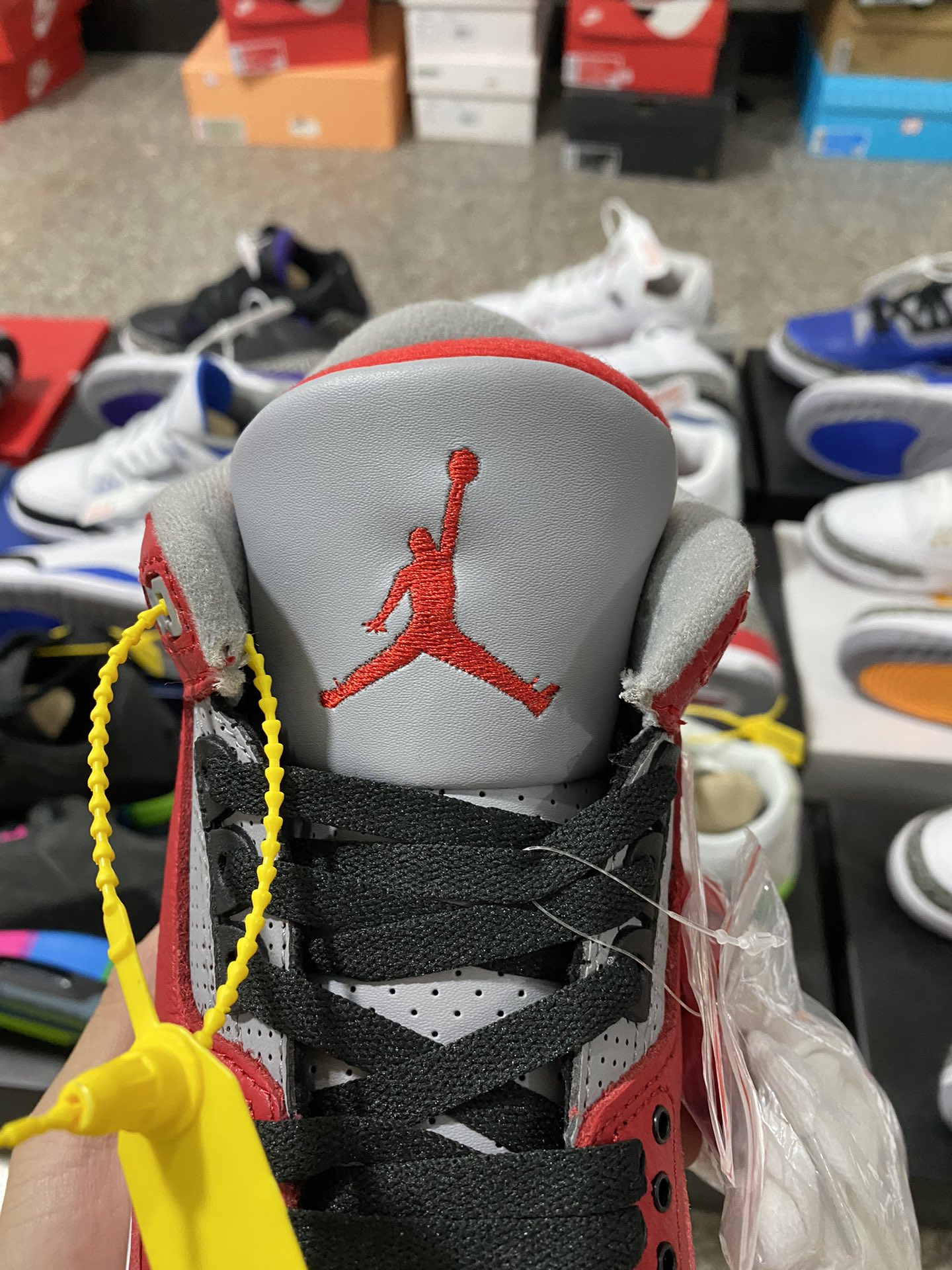 aj3红水泥尺码40-47.5特价头