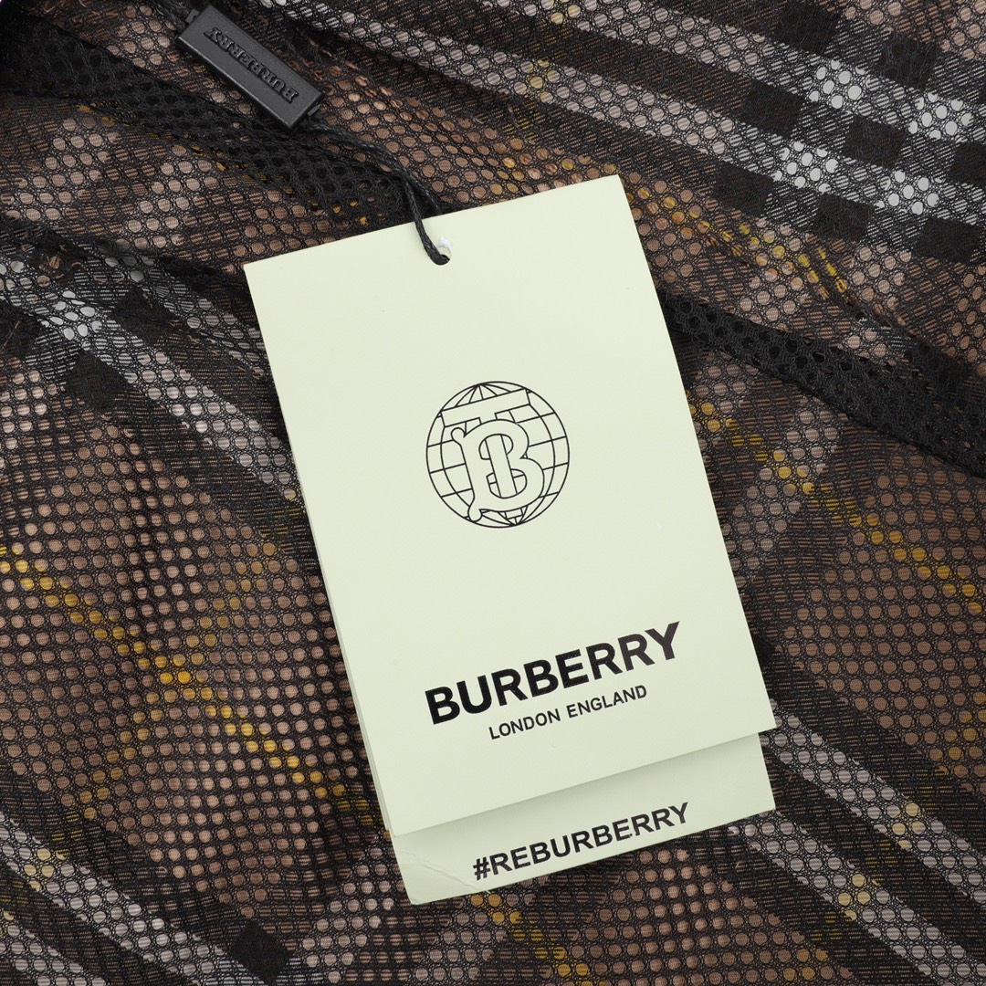 220 Burberry/巴宝莉 新款格纹沙滩短裤