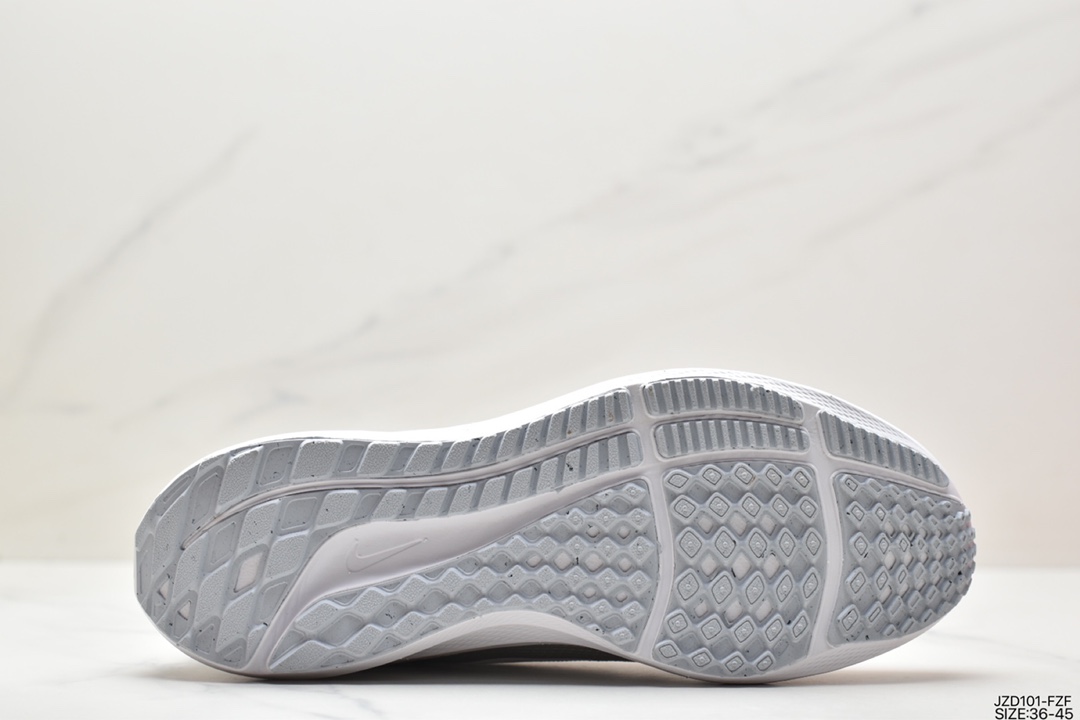 140 耐克 Nike Air Zoom Pegasus 登月40代运动鞋 CW8655-011