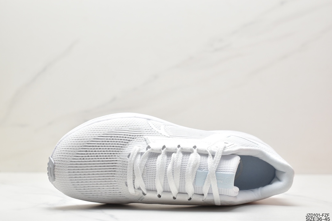 140 耐克 Nike Air Zoom Pegasus 登月40代运动鞋 CW8655-011