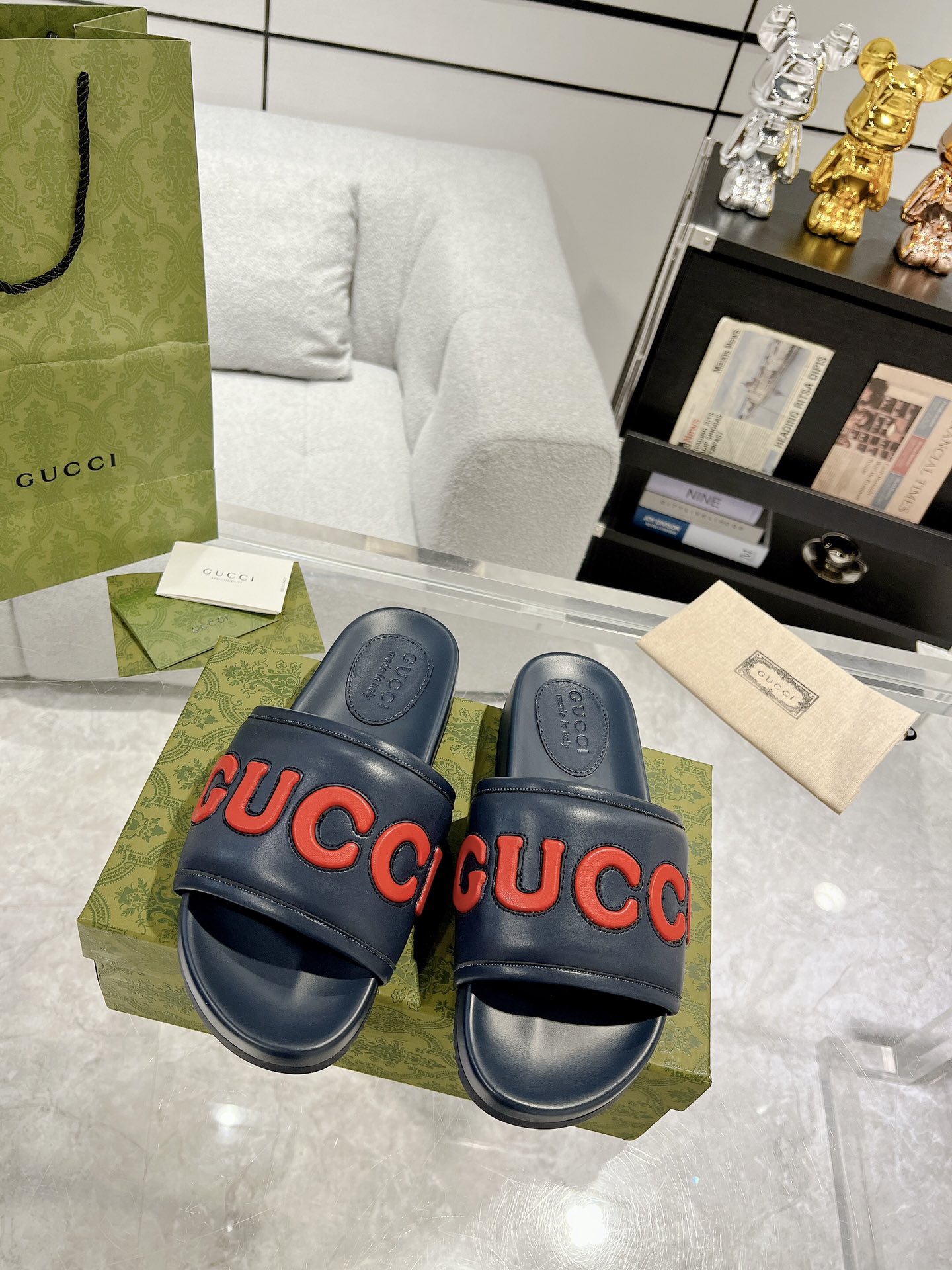 Jakość lustra
 Gucci Buty Letnie kapcie Sprzedaj wysoką jakość
 Czarny Biały Unisex Płótno Skóra krowia TPU