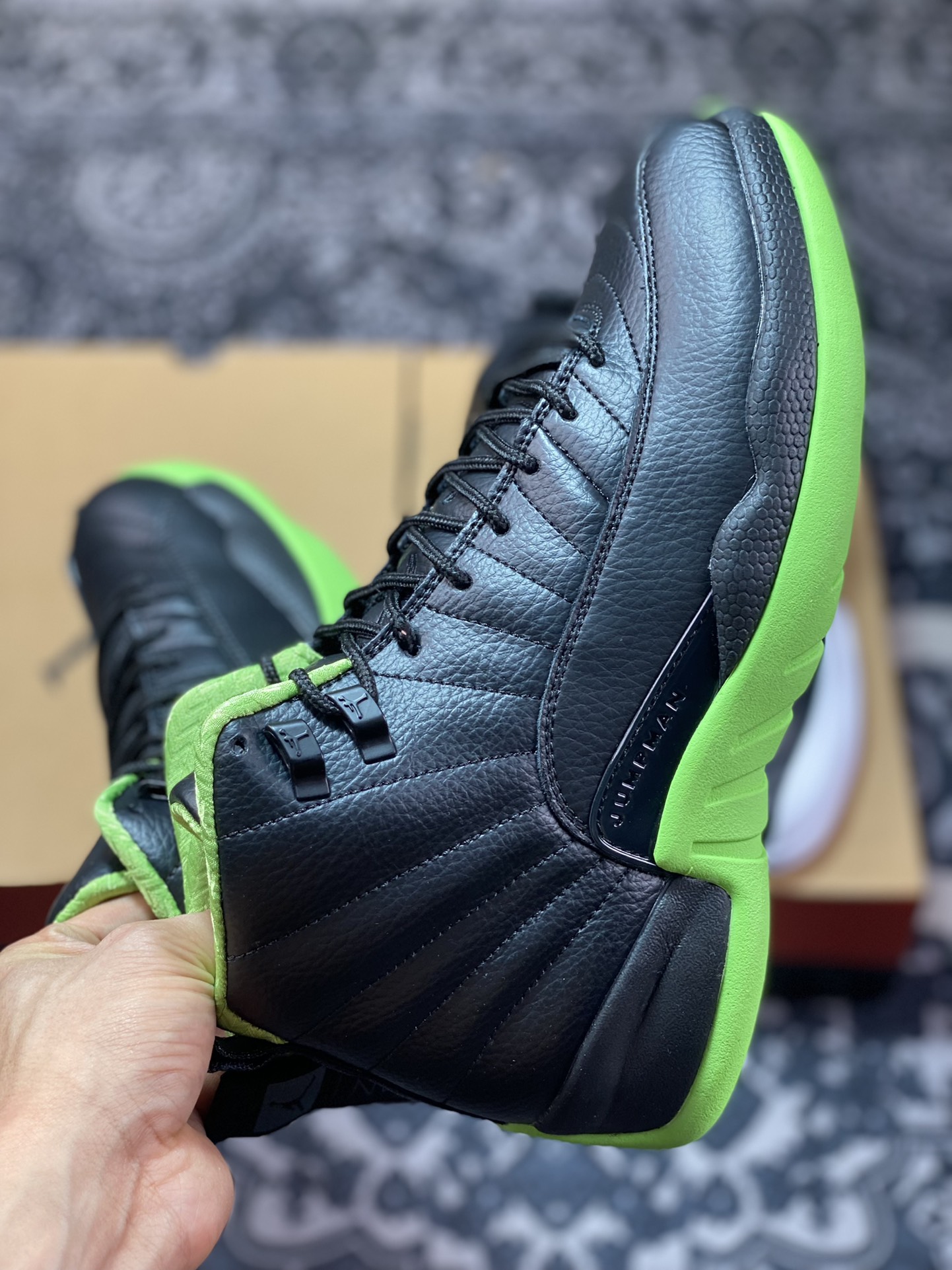 Original grade Air Jordan AJ12 Retro black and green AJ12 “28DAYS OF FLIGHT DOF”