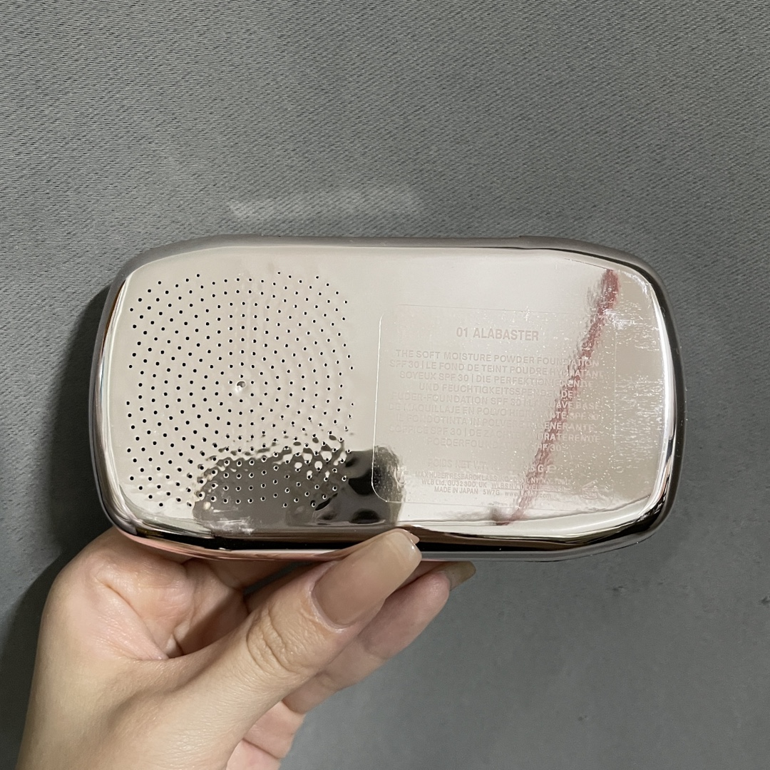 路易威登 Louis Vuitton 高定典藏名品高定奢养美妆护肤品口红粉底 #4DEAFD18 6