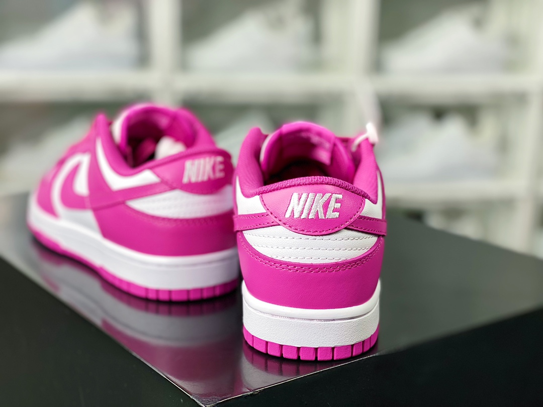 220 SB Dunk Low GS”Active Fuchsia”扣篮系列低帮板鞋“骚紫白”FJ0704-100