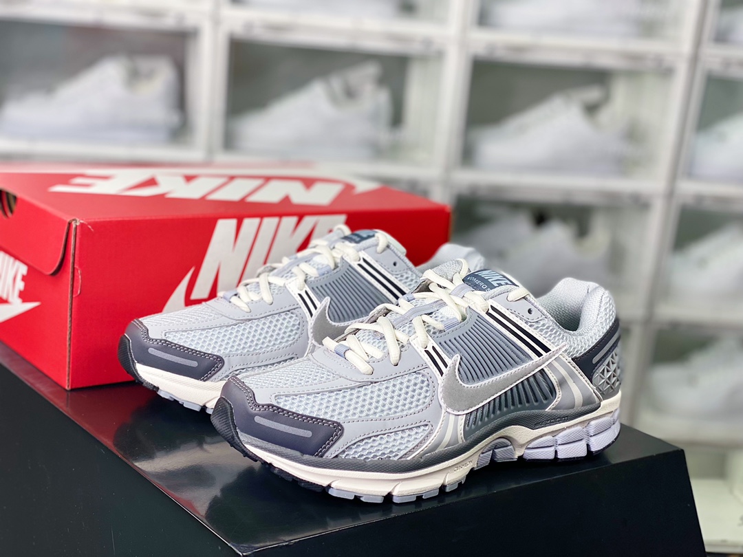 240 Zoom Vomero 5”Grey”佛莫罗5代系列经典复古休闲运动慢跑鞋“冷灰白”FD9919-001