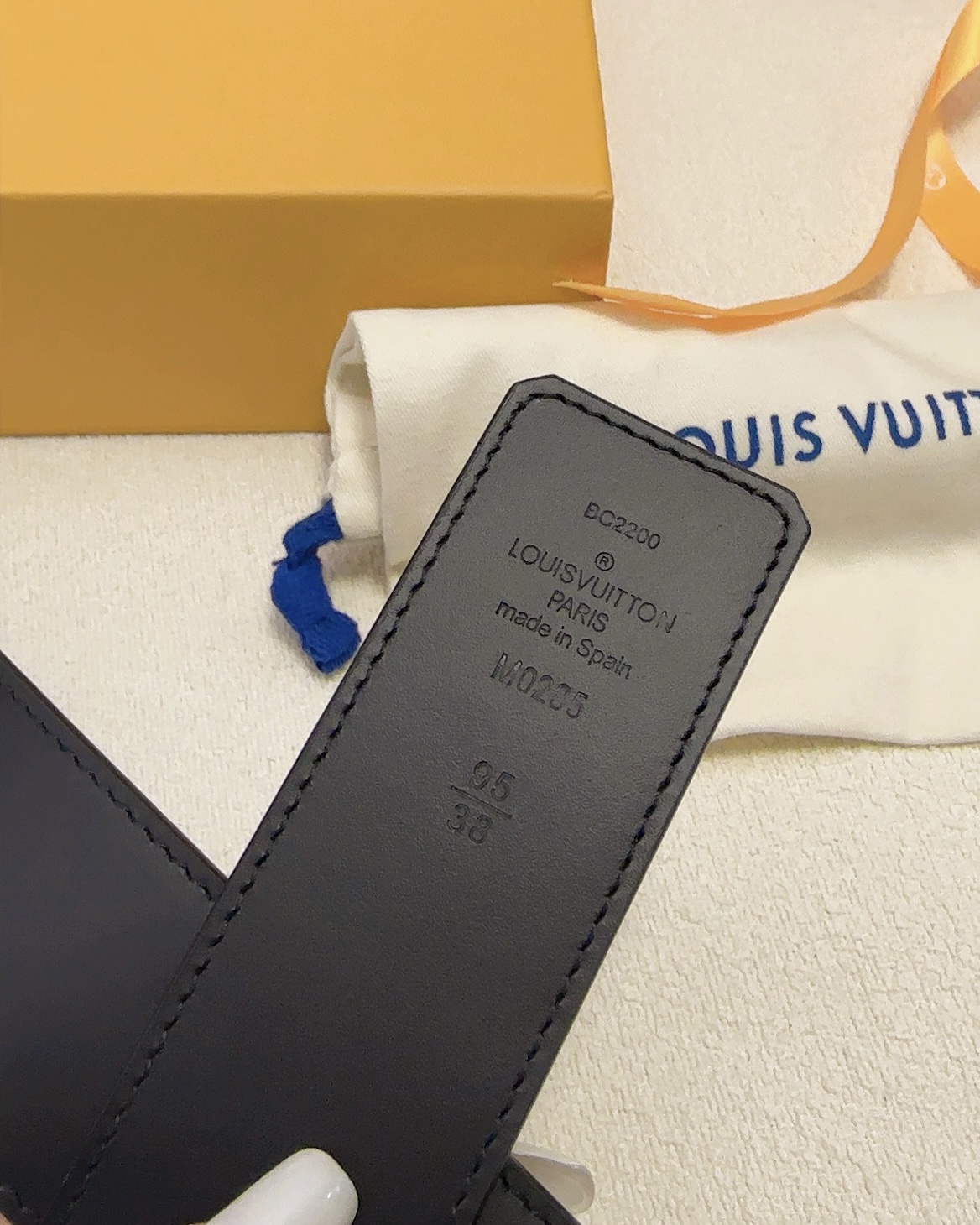 LOUISVUITTON纯钢精品雕花