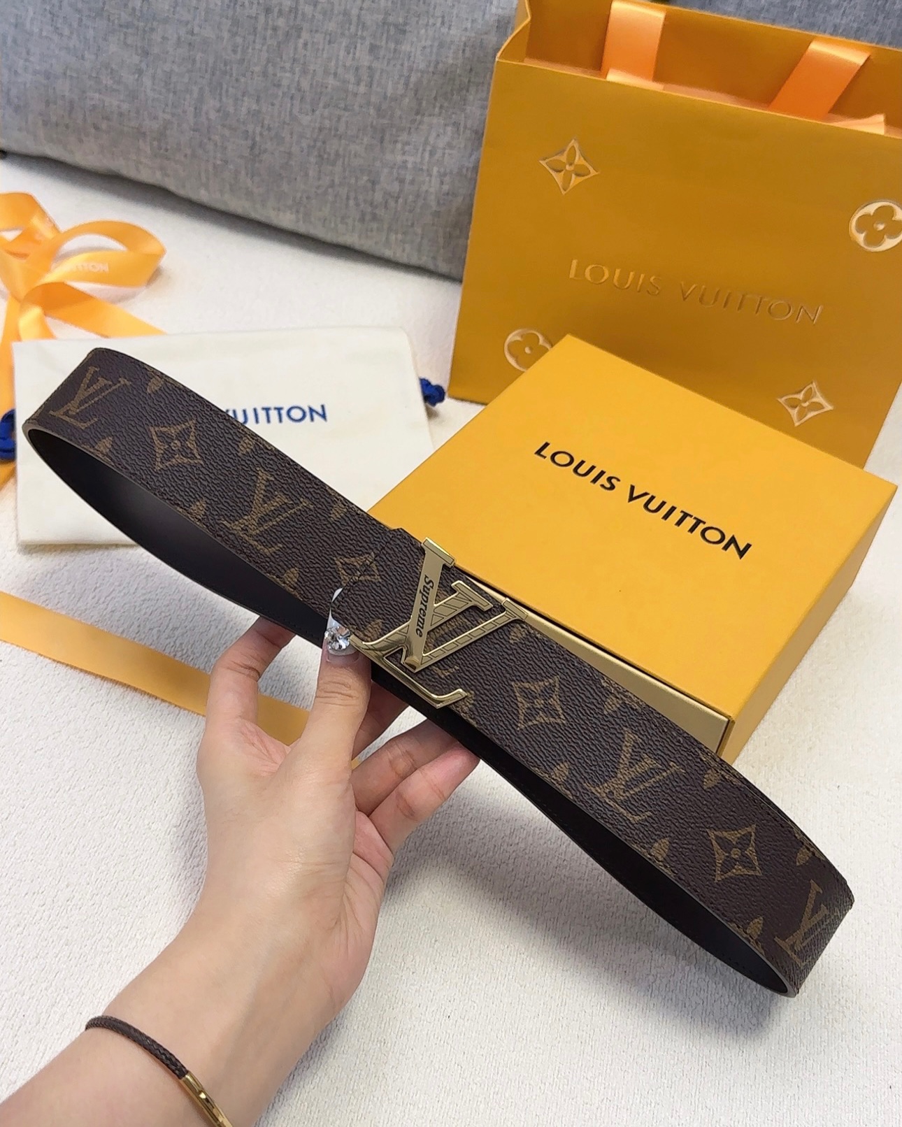 LOUISVUITTON纯钢精品雕花