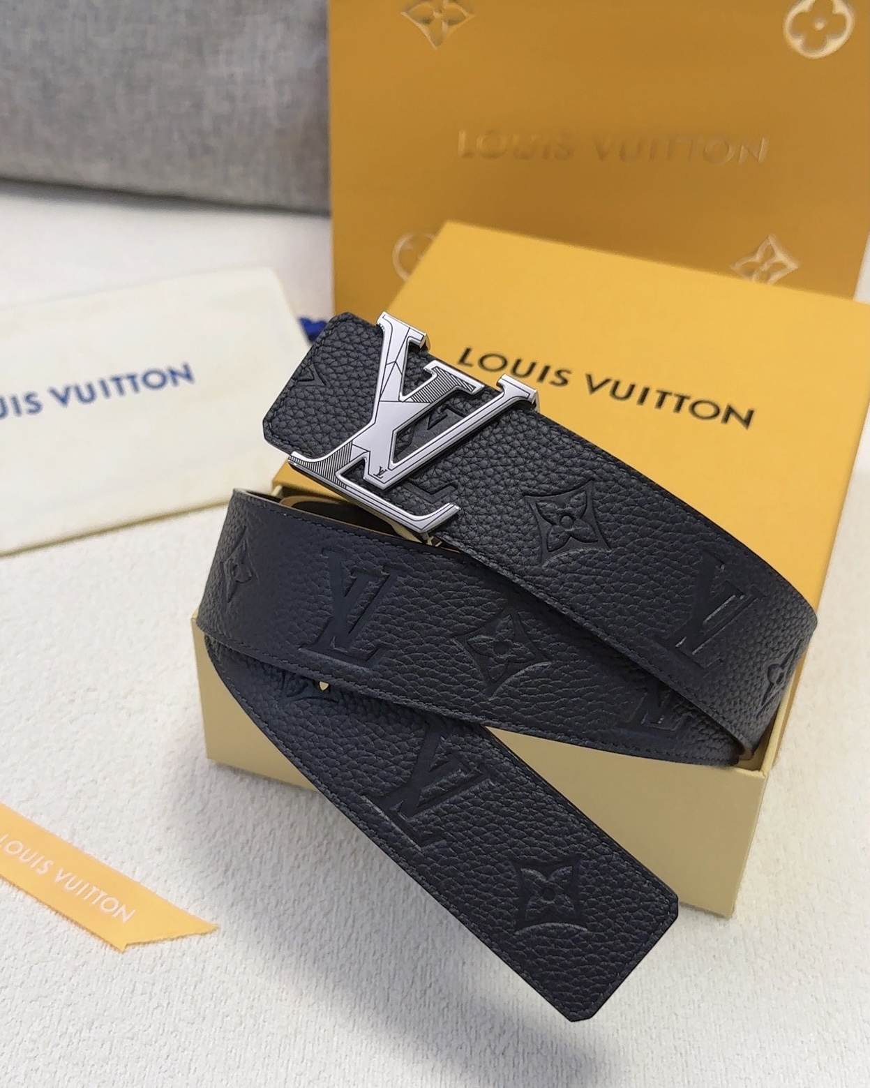 LOUISVUITTON纯钢精品雕花