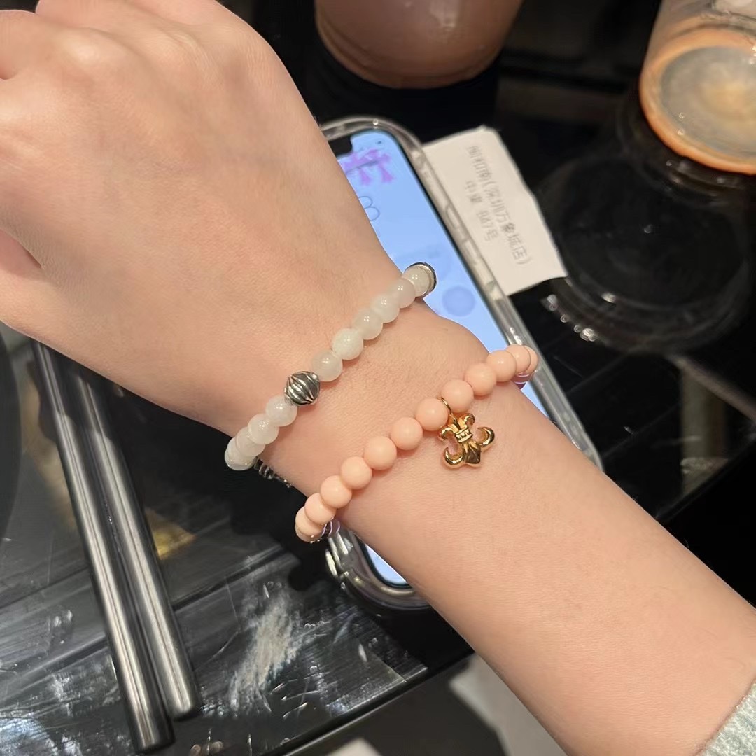 Silver bead bracelet