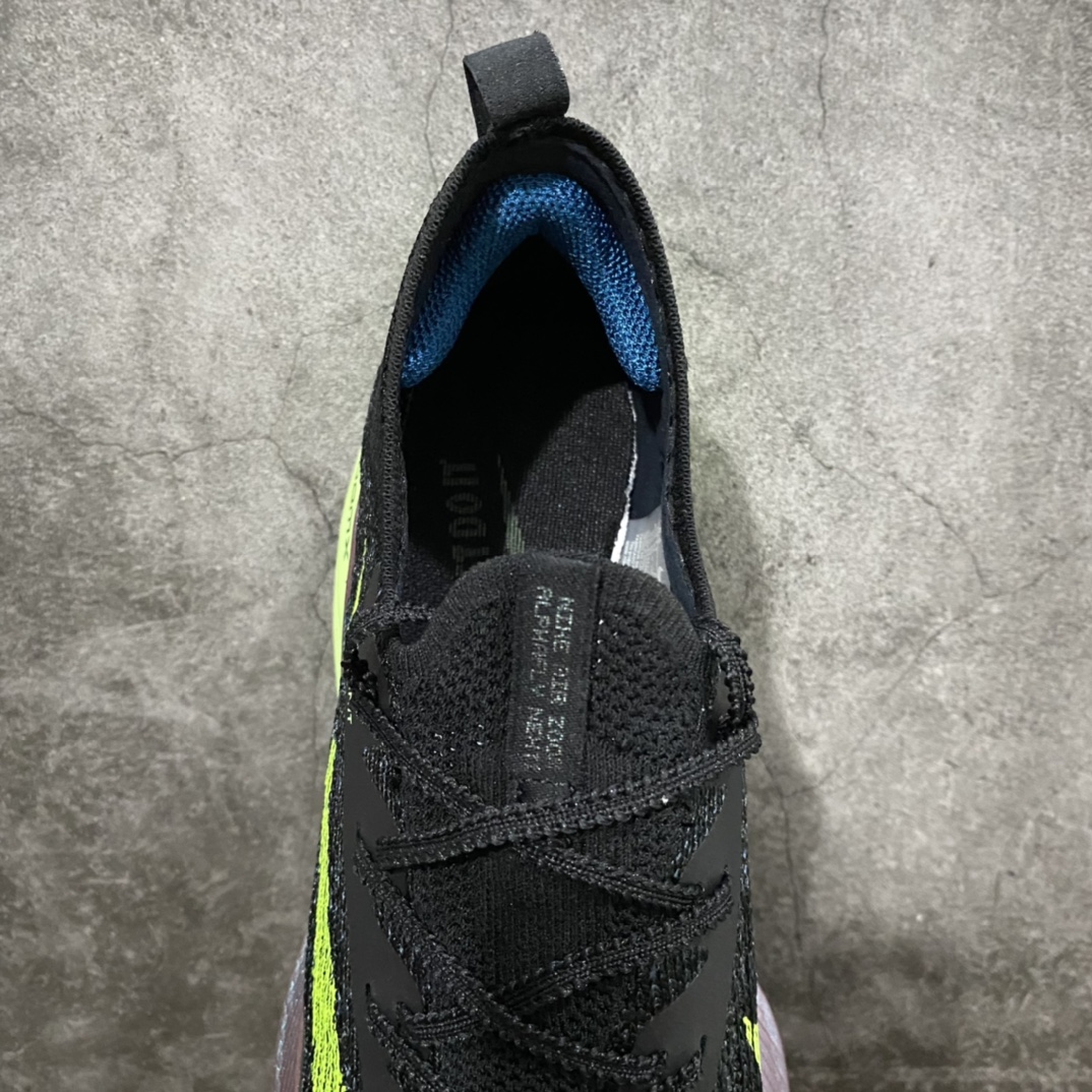 图片[8]-纯原版NK Air Zoom Alphafly NEXT% Flyknit Rawdacious 2020全新破2代马拉松气垫轻量超跑竞速运动慢跑鞋 搭载前掌可视化Zoom黑科技慢跑鞋 黑绿n真正意义上的原厂好货推荐n德国进口机台针织半透明（渐变）飞织带鱼丝原面材质n中底嵌入铲型真碳纤维面板充分激活气垫n前掌分离式Zoom气垫设计效果n增加ZoomX超轻缓震泡棉外底n鞋盒内自带原厂手提袋 方便运动员出行携带n原厂材料均采购德口 实力大厂良心打造只为助力运动员突破极限#后跟则采用React泡棉，相比Alphafly NEXT%更加舒适且耐用，更适合日常训练穿着。区别市面版本 新配色陆续出货中货号：CI9925-400n码数：36 36.5 37.5 38 38.5 39 40 40.5 41 42 42.5 43 44 44.5 45-莆田鞋批发中心