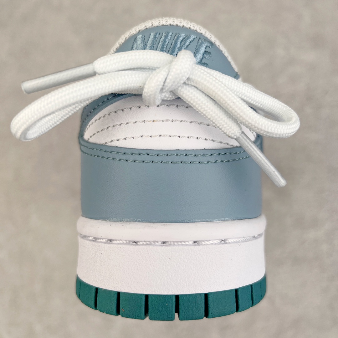 图片[8]-＃YC纯原福利 NK Dunk Low 解构 波子汽水 灰白蓝 FD9911-101 定制系列天花板 无原鞋不开发 全系列得物原鞋一比一校对开发 配色持续更新中 终端对接 优势输出 全套原厂楦头原纸板数据档案倾力打造 原汁原味莞产 极致还原 圈内最强针车工艺 高端零售指定版 广东原厂配套原盒原标 鞋盒分三个尺码段 原厂冲刀 超高清洁度 全鞋零毛边皮料切割 采用原厂百宏鞋带以及原厂百宏织唛舌标 内标可供原厂几率过验 进口原装条纹中底布 四线拉帮白色点胶 原厂拉帮手法遵循公司 原厂电绣 极致还原 尺码：35.5 36 36.5 37.5 38 38.5 39-选品中心