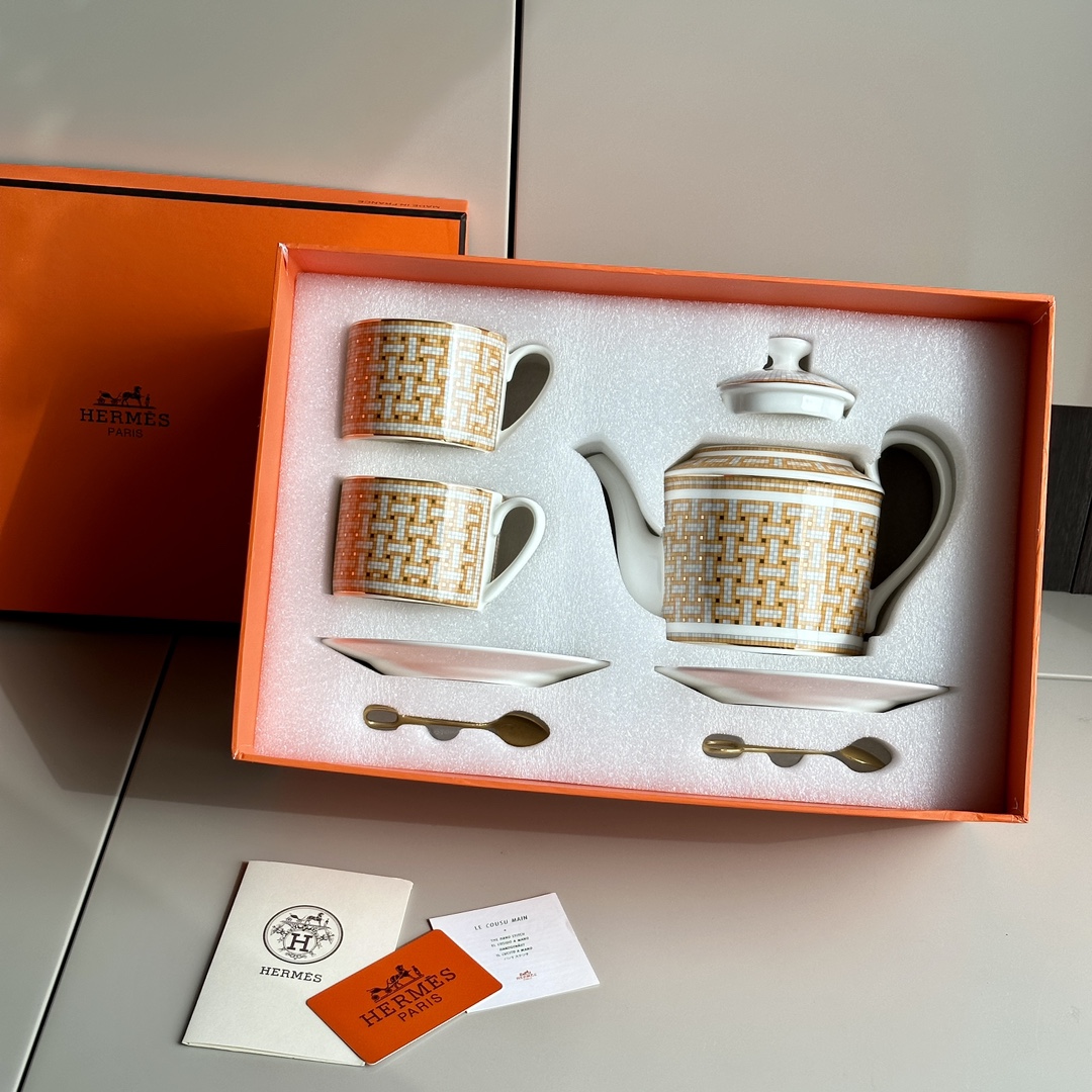 This design pays homage to the historic birthplace of Hermès at 24 - Comprehensive