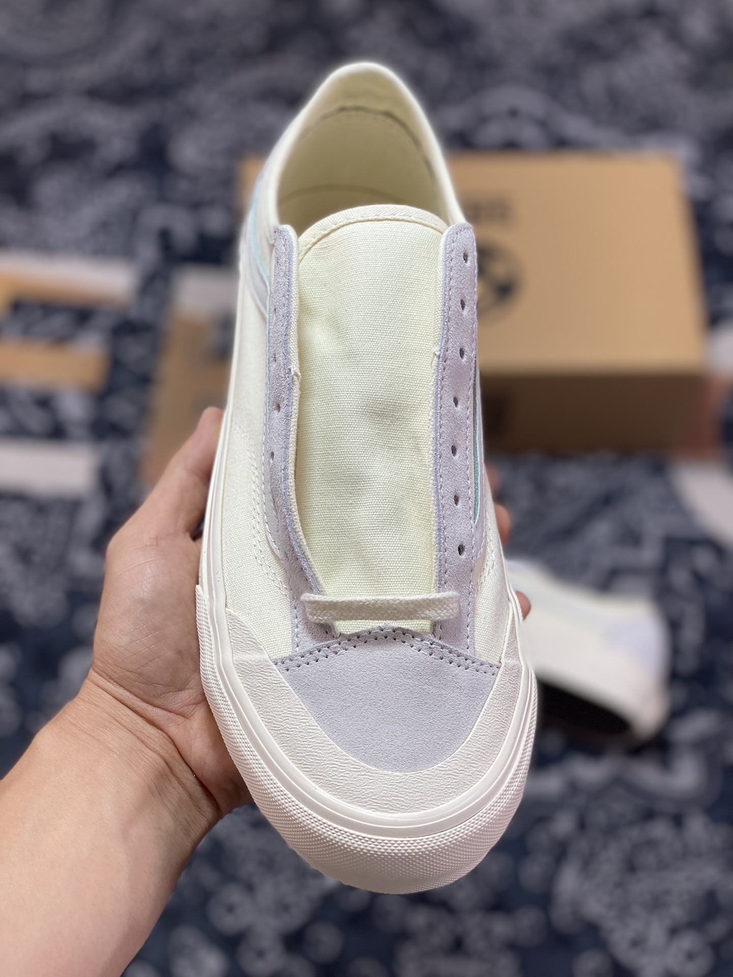 Vans Style 136 Decon VR3 off-white Vans official skateboard shoes