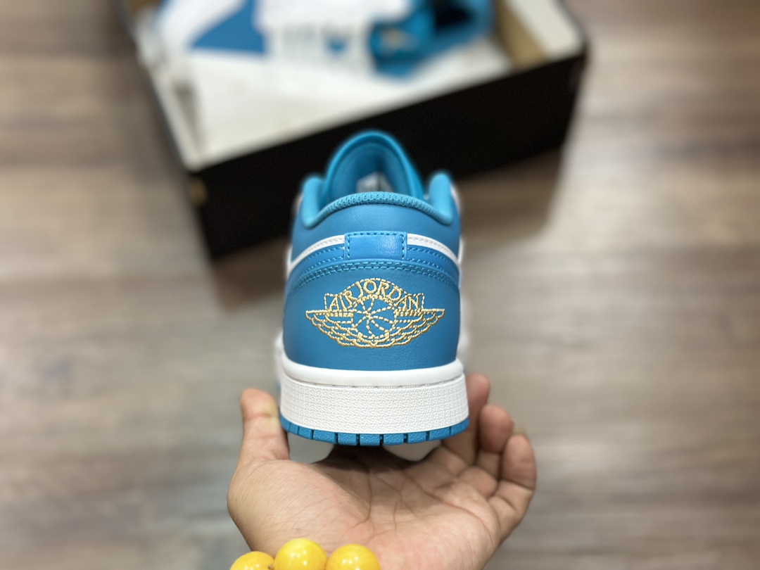 240 Air Jordan 1 Low aj1 乔1低帮篮球鞋 553558-174