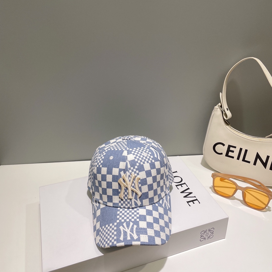 NO:192985,With dust bag [NY] counter new simple style baseball cap, big brand synchronization, super easy to match, shipped!  Hat fisherman hat baseball hat knit hat, hat, espadrilles,hats19860909配防尘袋【NY】专柜新款简约风棒球帽,大牌同步,超好搭配,出货！帽子渔夫帽棒球帽针织帽,帽子,espadrilles,hats,hat