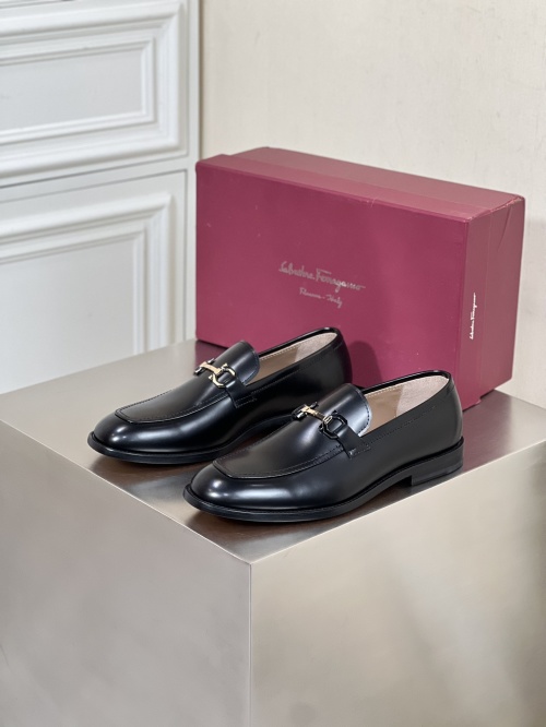 Mocassins Salvat** Ferr** en Cuir pour Hommes | Style Business Décontracté 1 Mocassins Salvat** Ferr** en Cuir pour Hommes | Style Business Décontracté