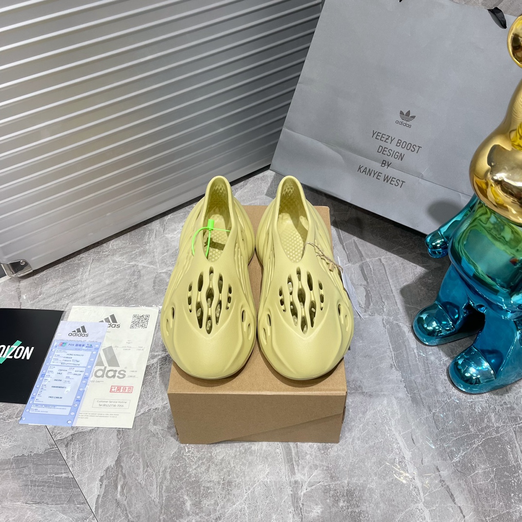 Adidas Yeezy Shoes Crocs Grey Yellow