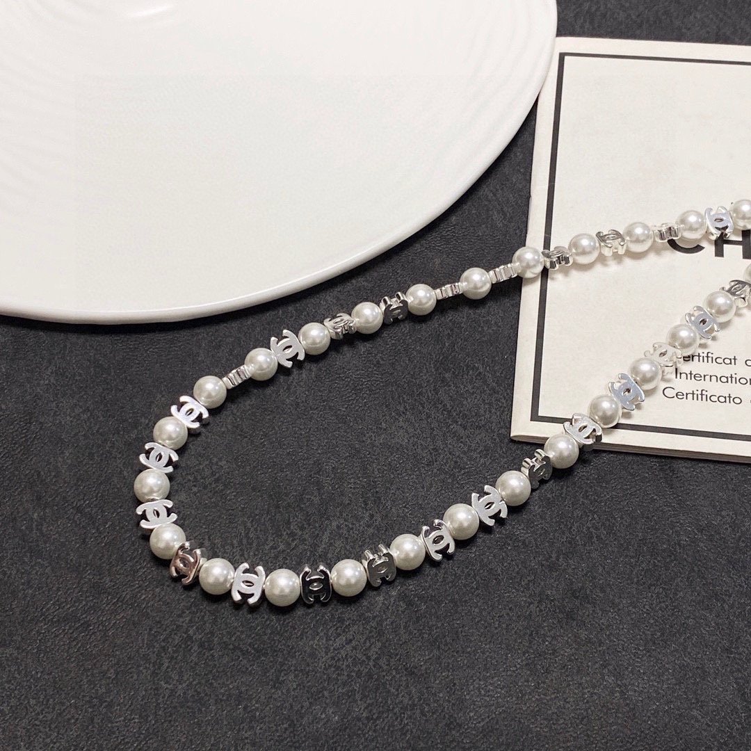 香奈儿Chanel最新款珍珠项链超个