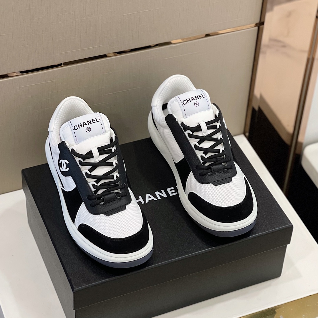 Los nuevos zapatos deportivos casuales para hombre de Chanel Xiaoxiang. Compra la versión original y reprodúcela uno a …