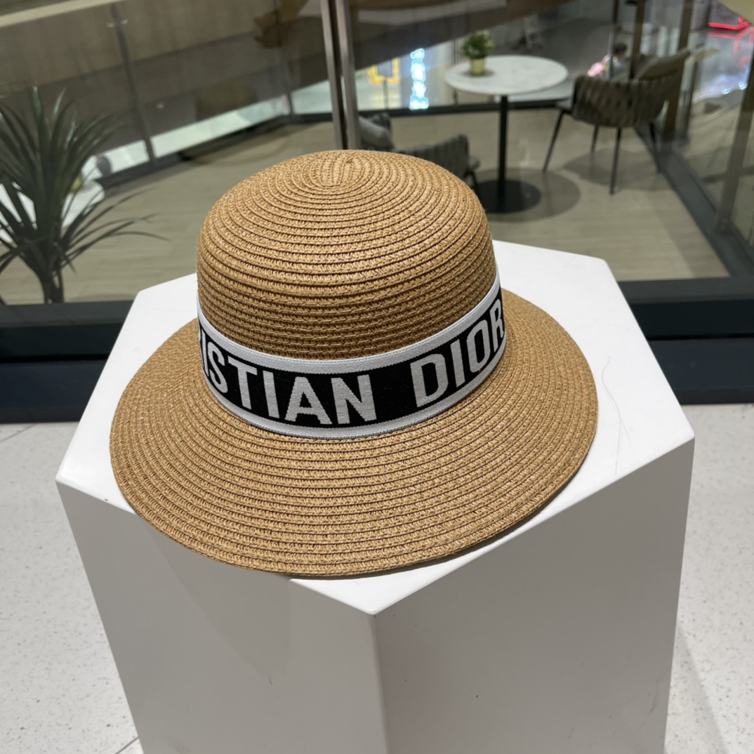 Dior迪奥新款草帽，圆顶草帽，桶帽，夏日遮阳帽，头围57cm