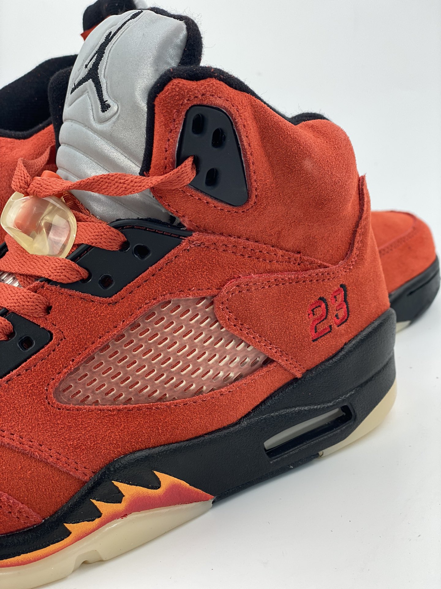 260 Air Jordan 5 Retro 小公牛  DD9336-800