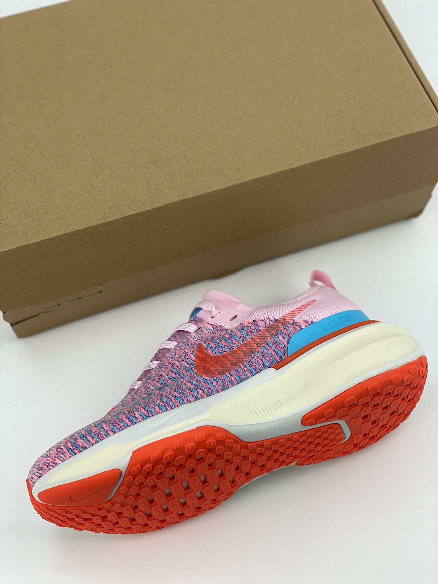 200 NIKE Zoom X Invincible Run Fk 3 马拉松机能风格运动鞋 DR2660-600