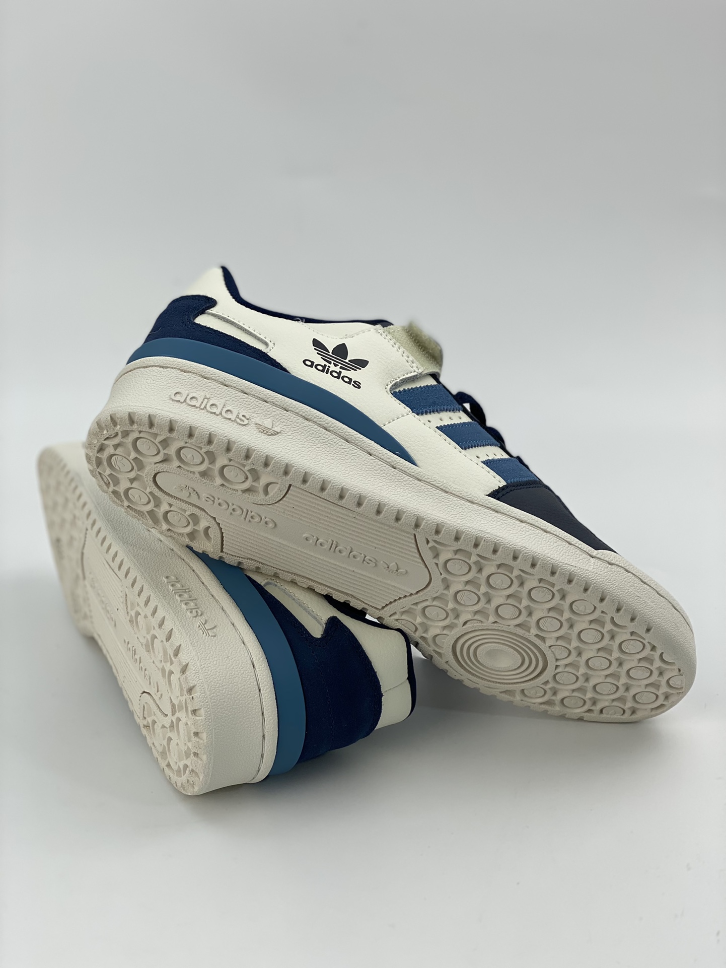 220 海外渠道版 原盒原标 Adidas Forum 84 Low 三叶草低邦 GX2162