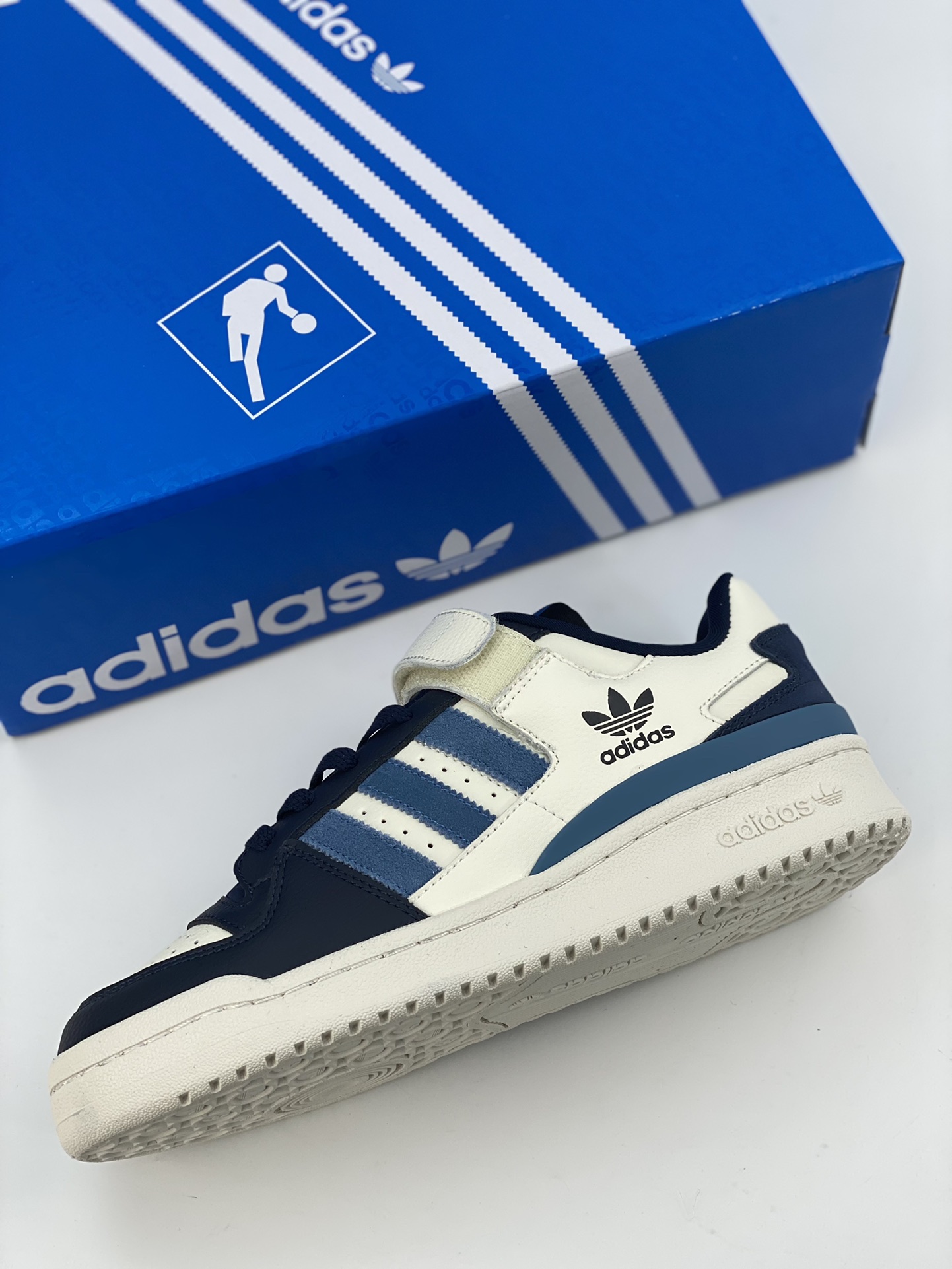 220 海外渠道版 原盒原标 Adidas Forum 84 Low 三叶草低邦 GX2162