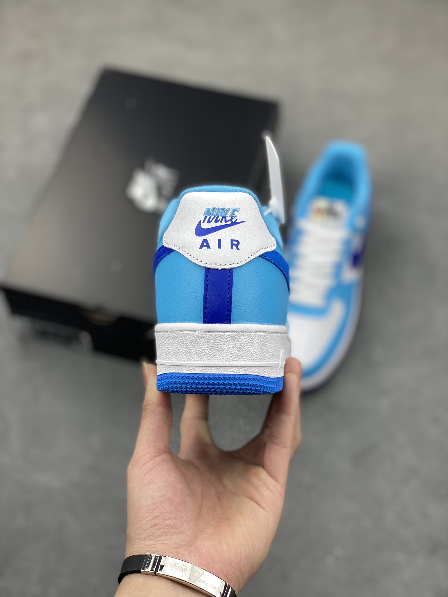 Nike Air Force 1 Low White Blue Sneakers - Premium Quality & Comfort 5 i1685126565 2826 3