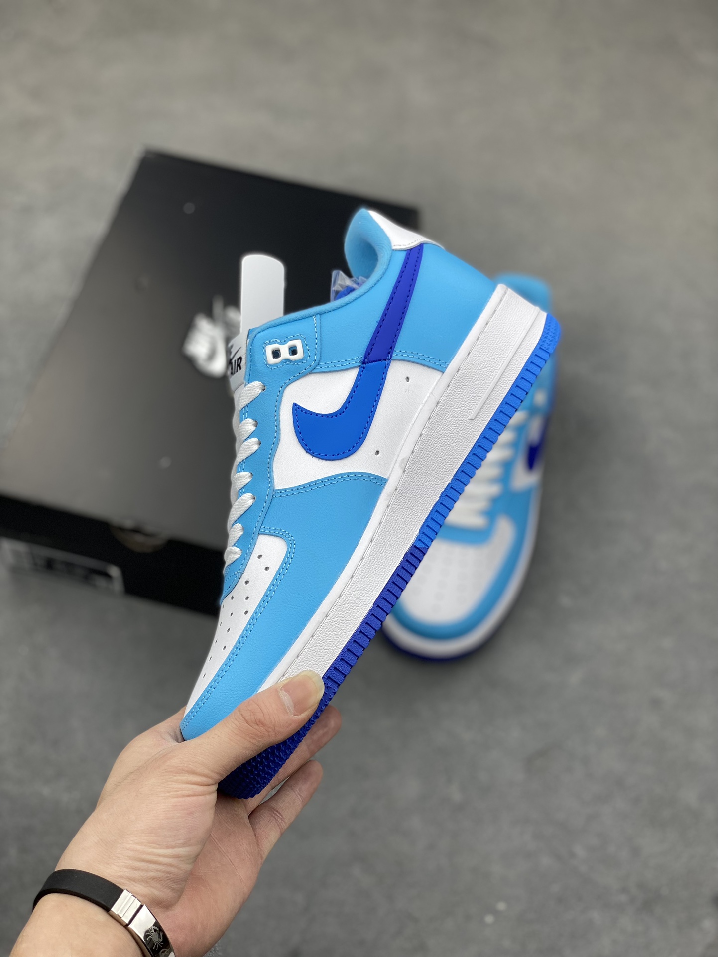 Nike Air Force 1 Low White Blue Sneakers - Premium Quality & Comfort 4 i1685126565 9513 2