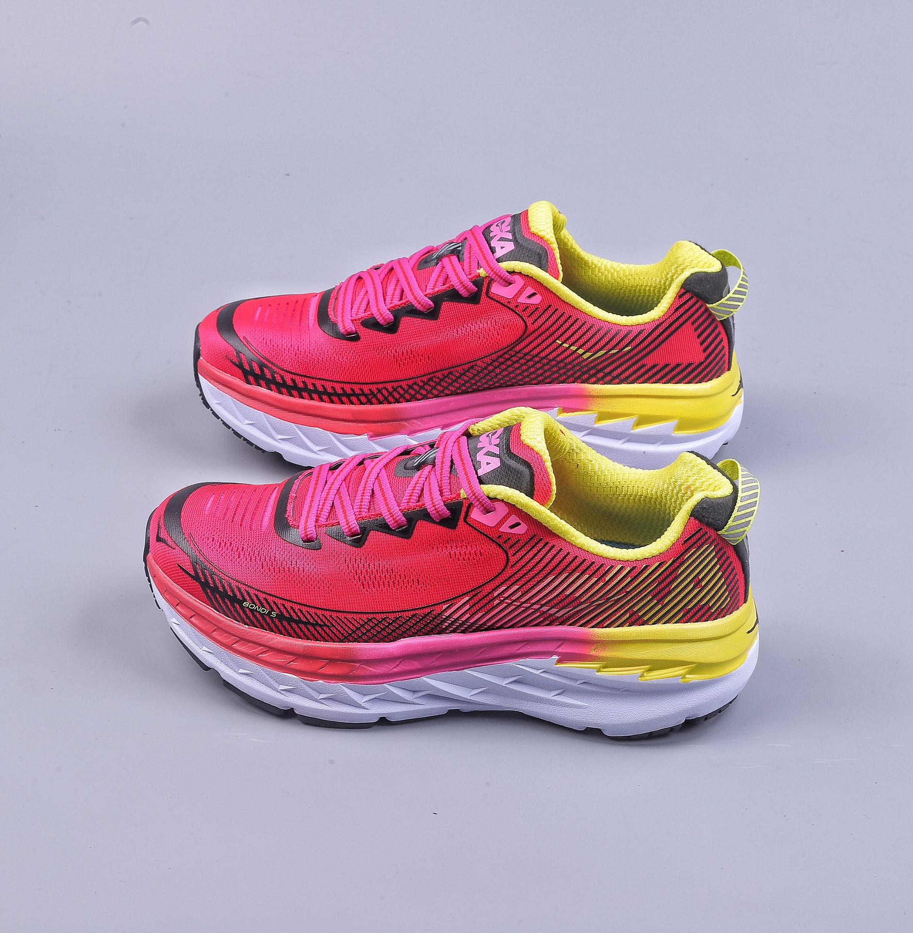 HOKA ONE ONE M CLIFTON functional cushioning running shoes