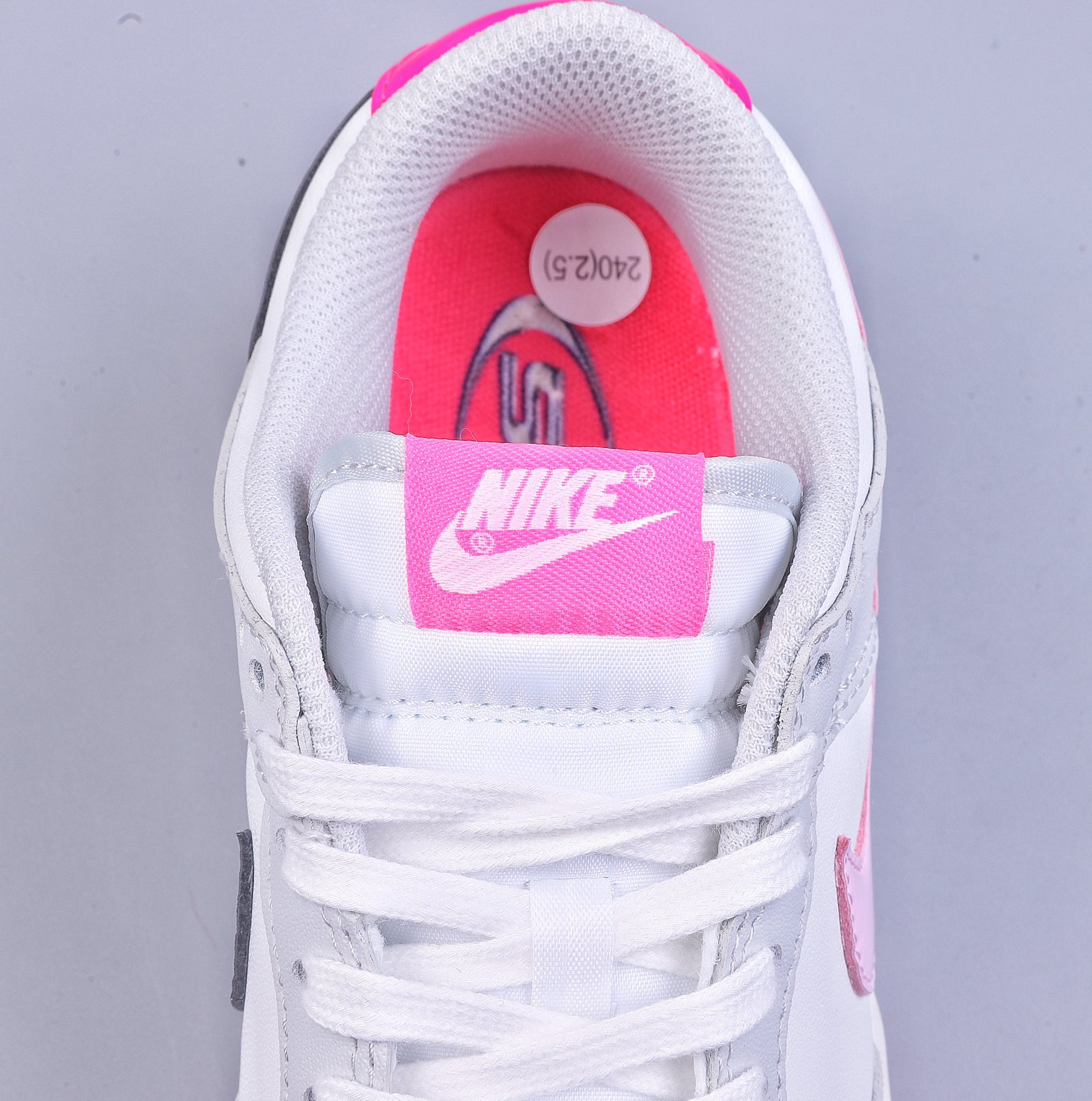 Nike Dunk Low ” 520 Summit White and Pink Foam ” pink white FN3451-161