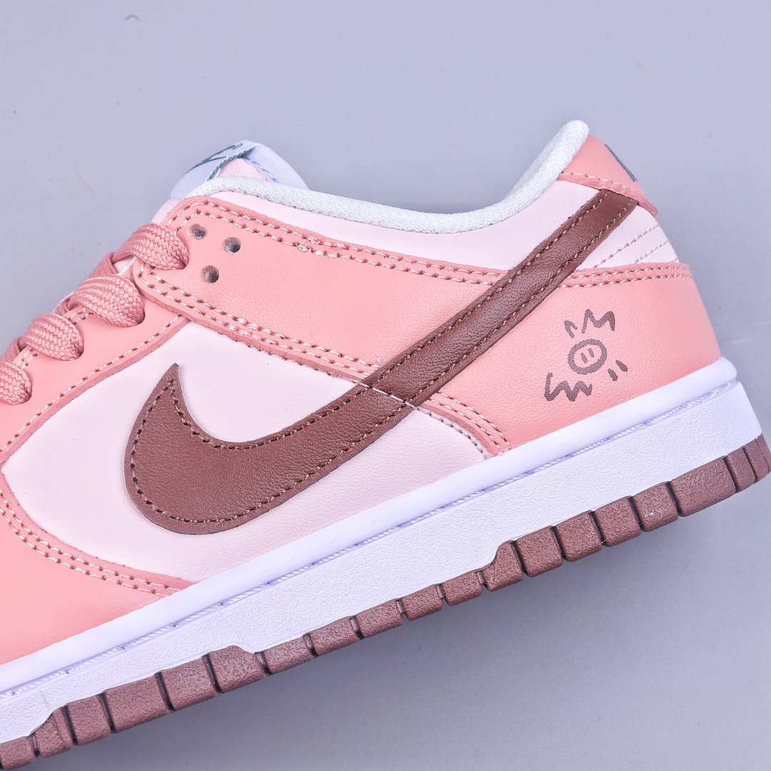 A Nike Dunk Low Bubble Jellyfish Strawberry Hug Pig Strawberry Pink FD1232-002