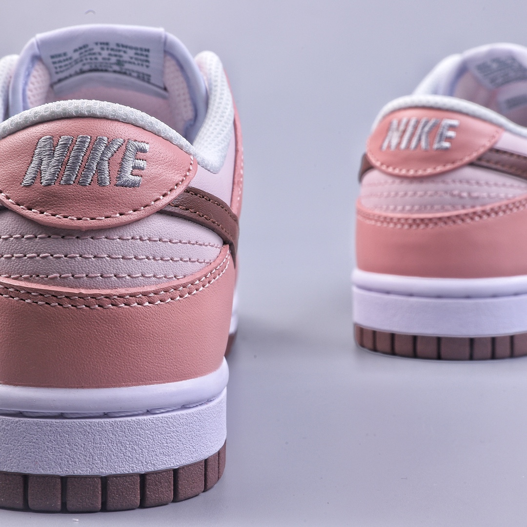 A Nike Dunk Low Bubble Jellyfish Strawberry Hug Pig Strawberry Pink FD1232-002