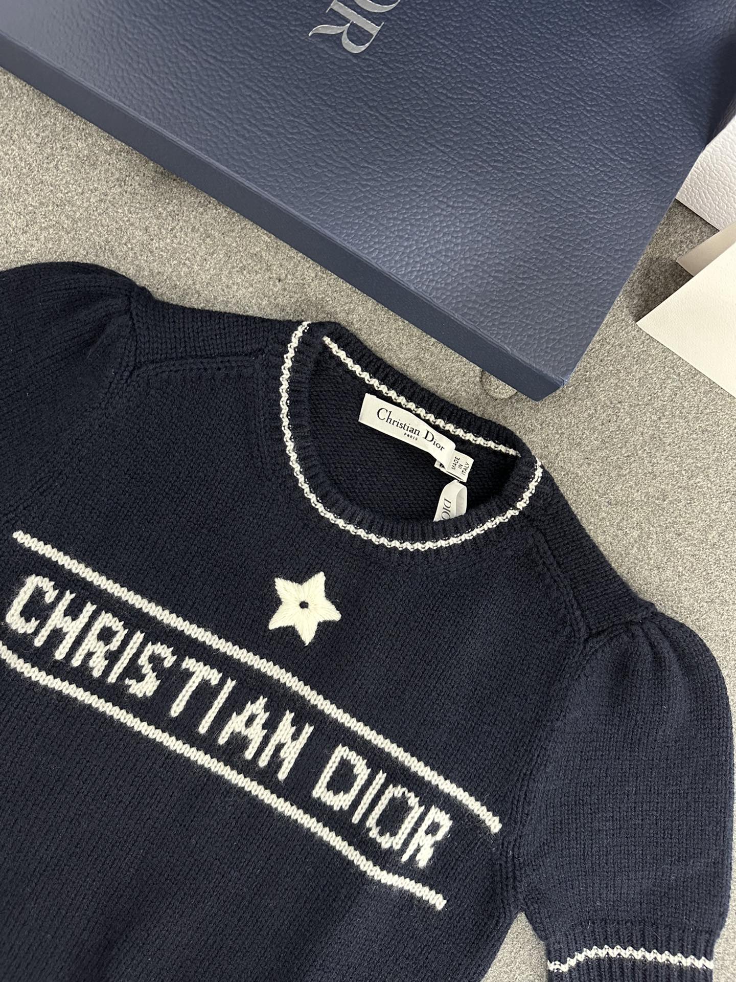 디올 여성 반팔 129769 Dior T Shirt 썸네일 이미지
