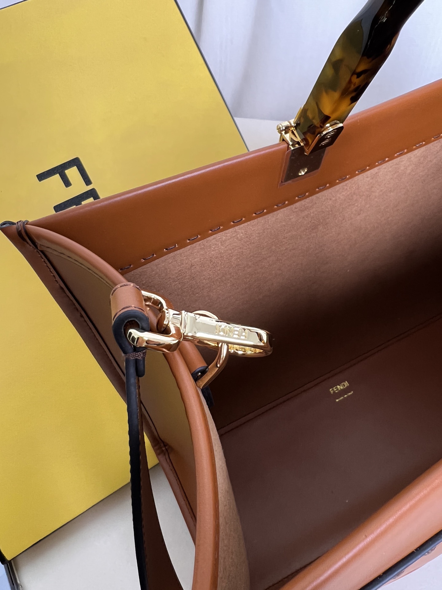 Fendi Sunshine Medium Brown Leather Tote Bag with Tortoiseshell Handles 8 i1685169288 448 6