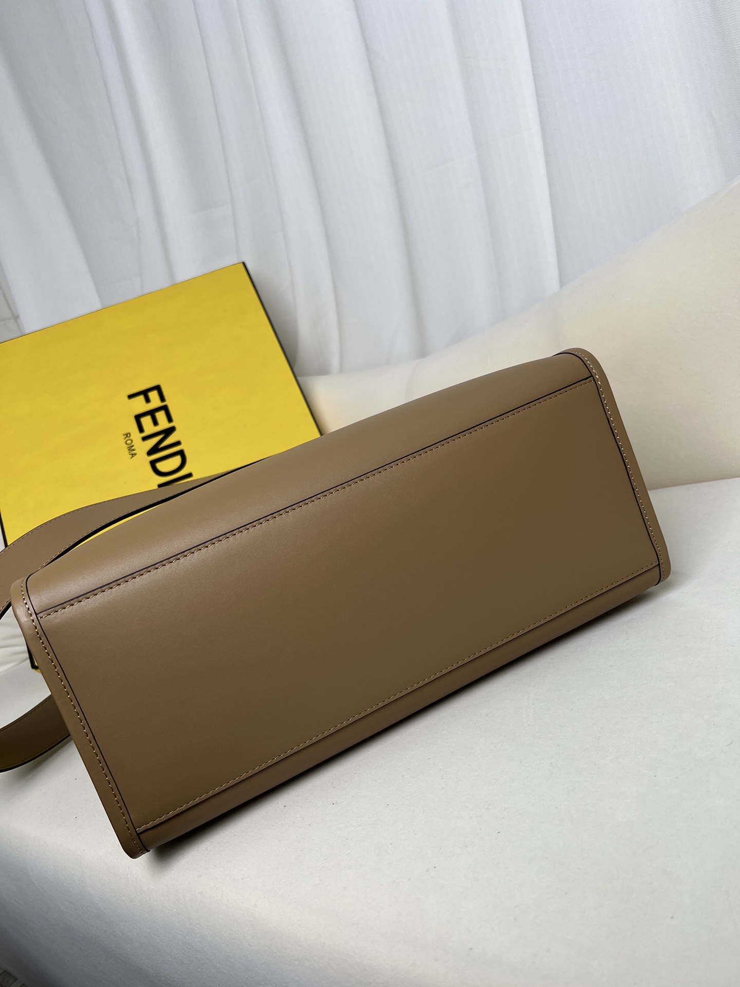 Fendi Sunshine Medium Tote Bag Leather Handbag with Embossed Logo 10 i1685169344 4735 8