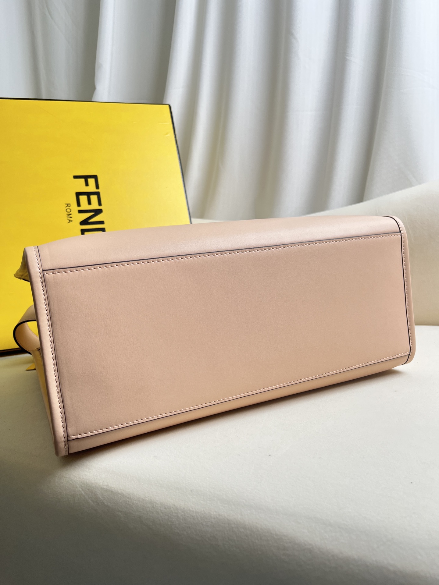 Fendi Sunshine Medium Pink Leather Tote Bag with Embossed Logo 10 i1685169362 647 8