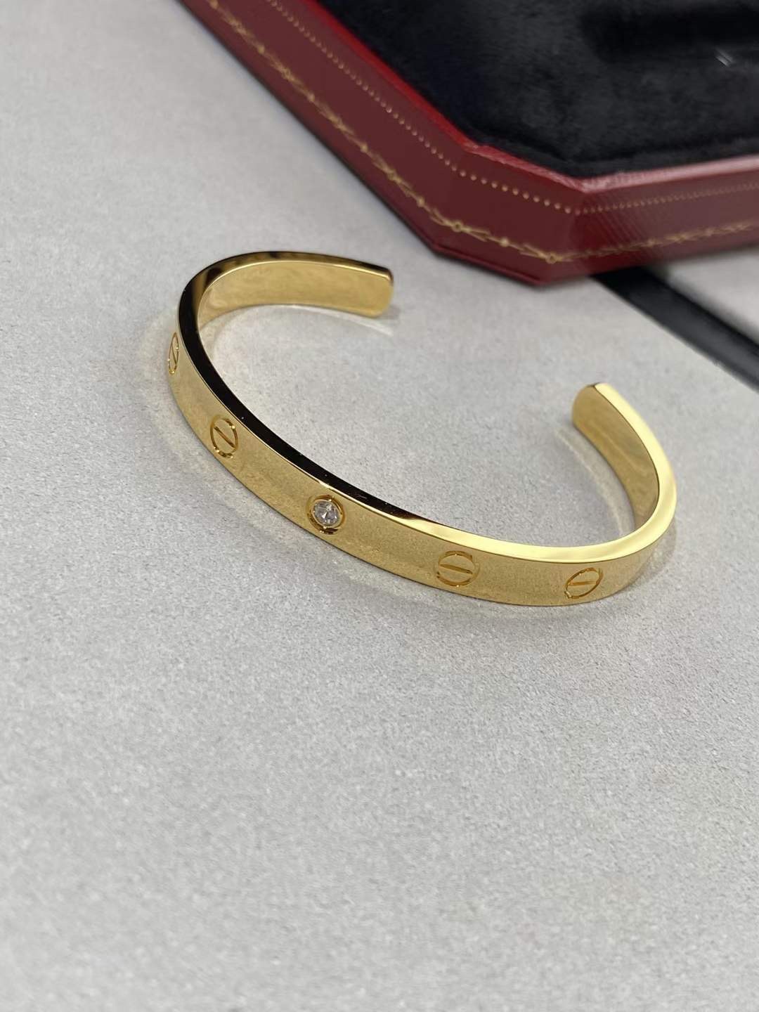 Cartier 新品
