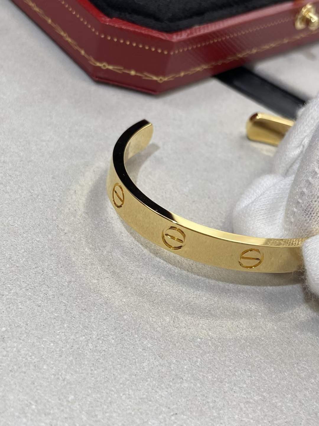 Cartier 新品