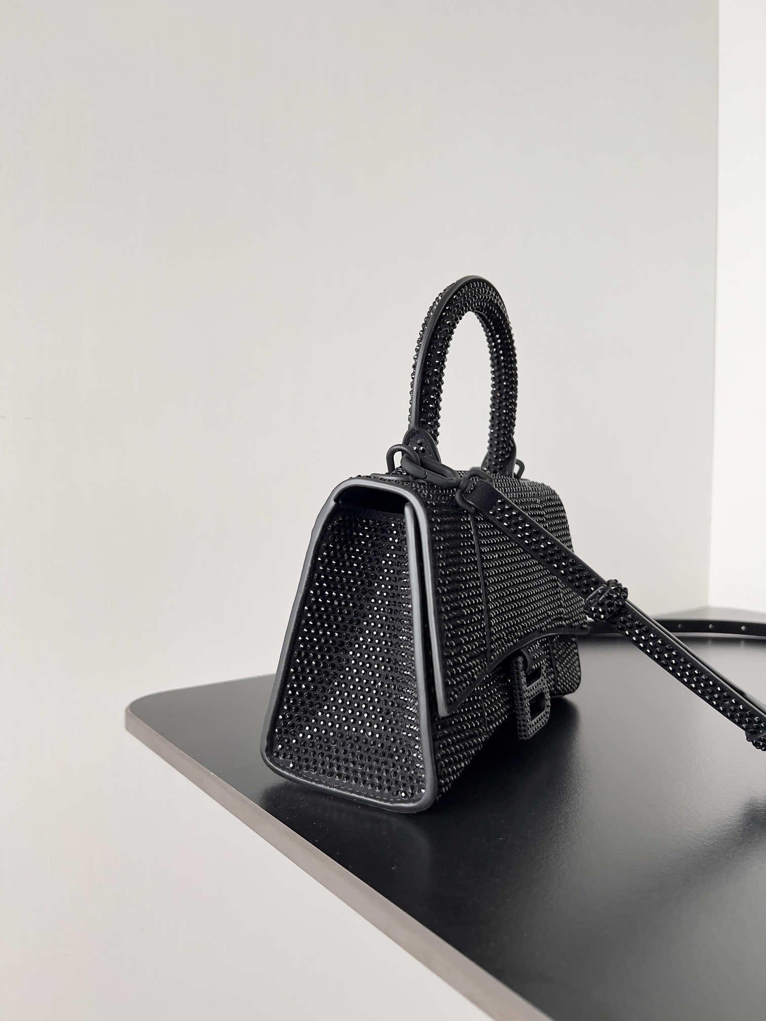 Balenciaga Luxury Bag 2Egwyg
