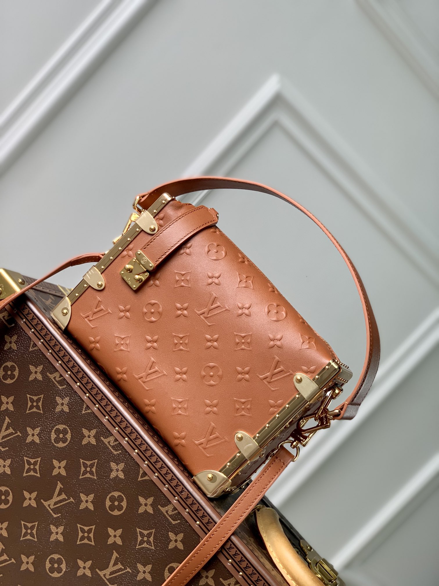 Louis Vuitton LV Petite Malle Handbags Crossbody & Shoulder Bags Brown Coffee Color Cowhide M21477